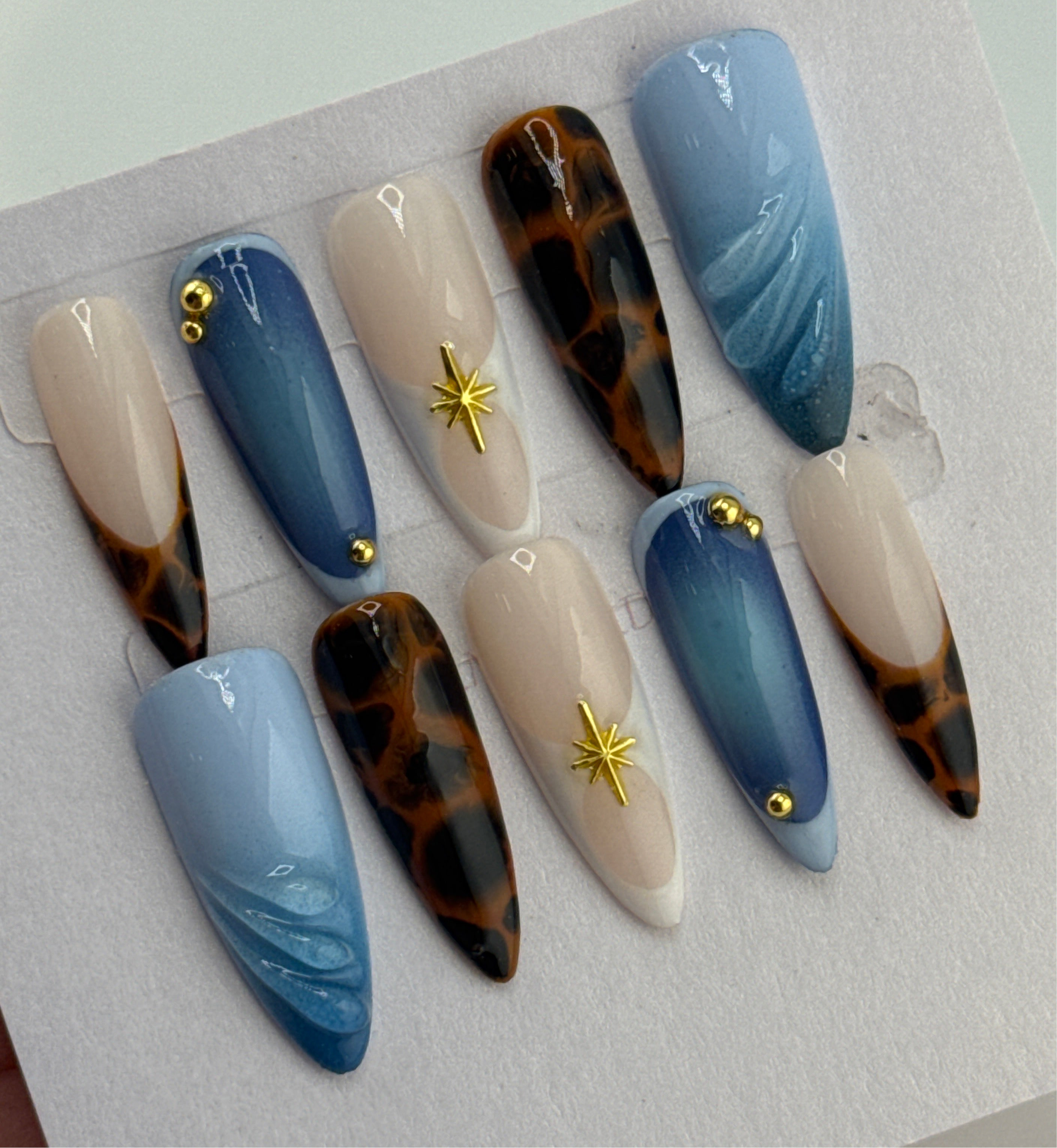 (Medium) blue baddie
